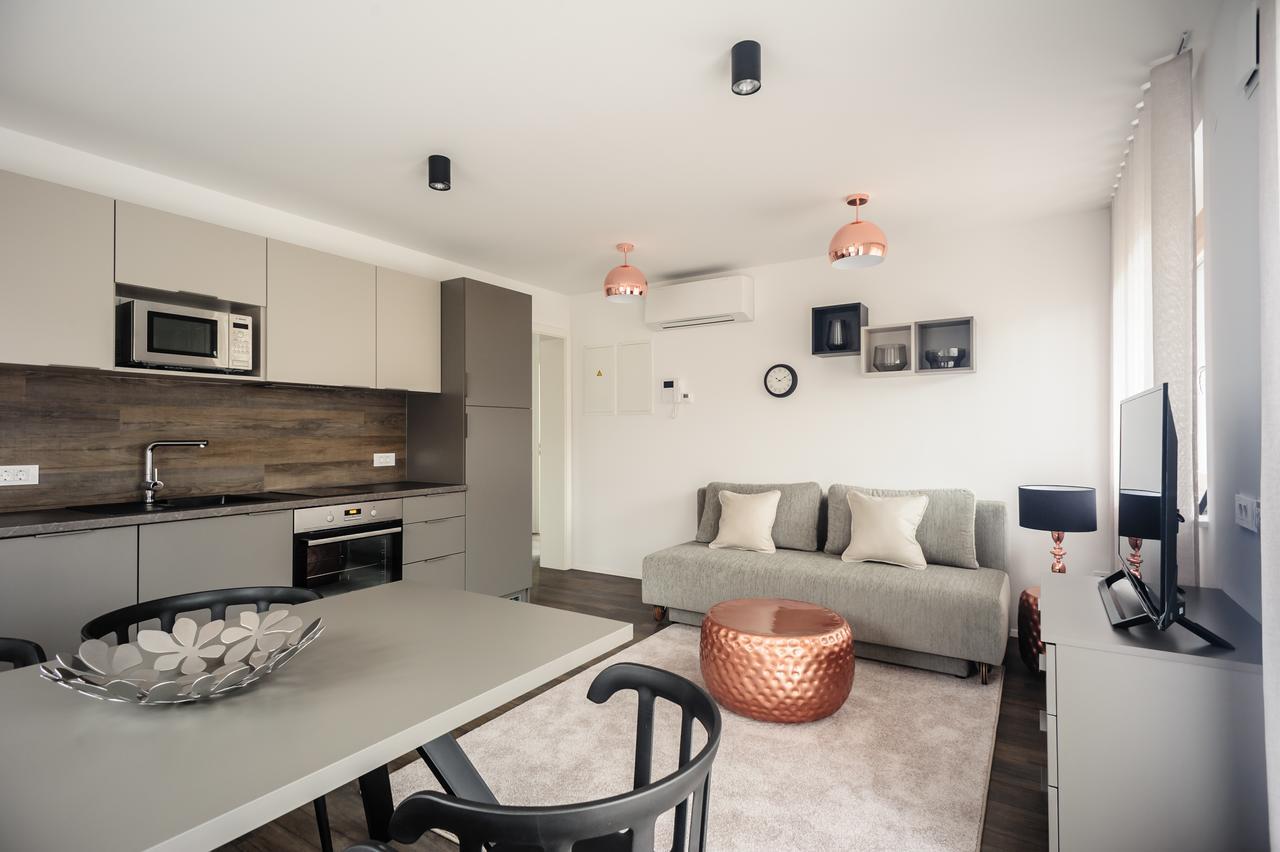 Apartments Villa Tatiana ブレッド エクステリア 写真
