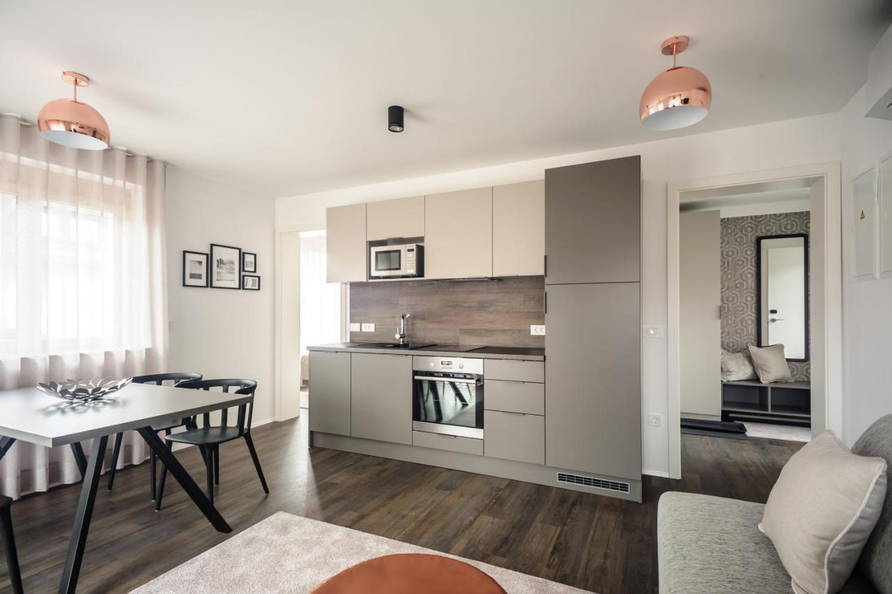 Apartments Villa Tatiana ブレッド エクステリア 写真
