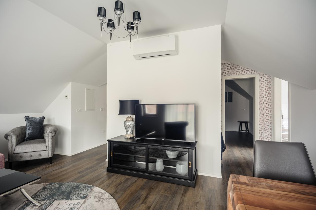 Apartments Villa Tatiana ブレッド エクステリア 写真