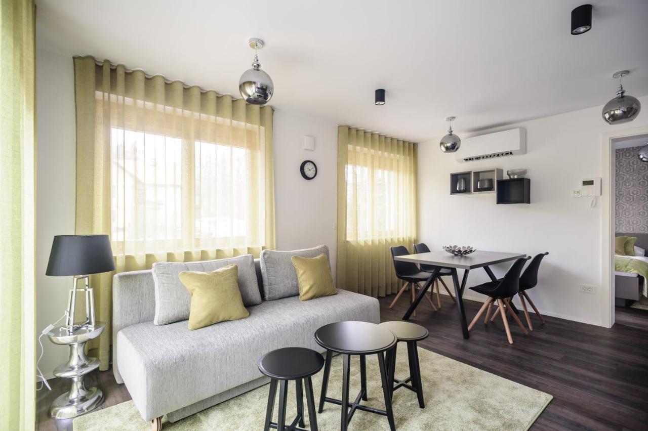 Apartments Villa Tatiana ブレッド エクステリア 写真